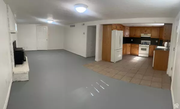 Spanish Fork, UT 84660,1260 E CENTER ST E