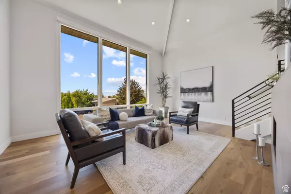 Salt Lake City, UT 84103,195 E NORTH SANDRUN RD N