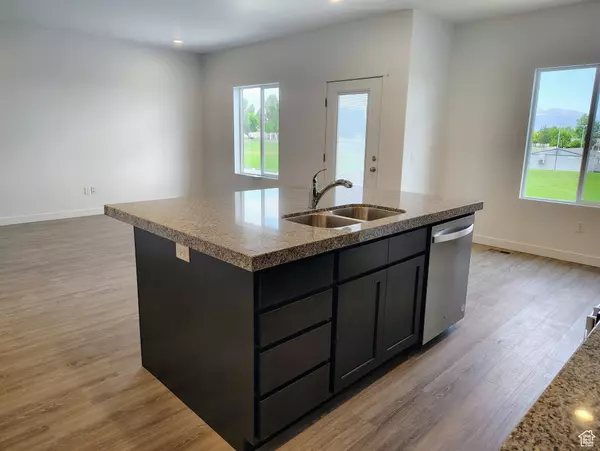 Tooele, UT 84074,2037 N LOXLEY DR
