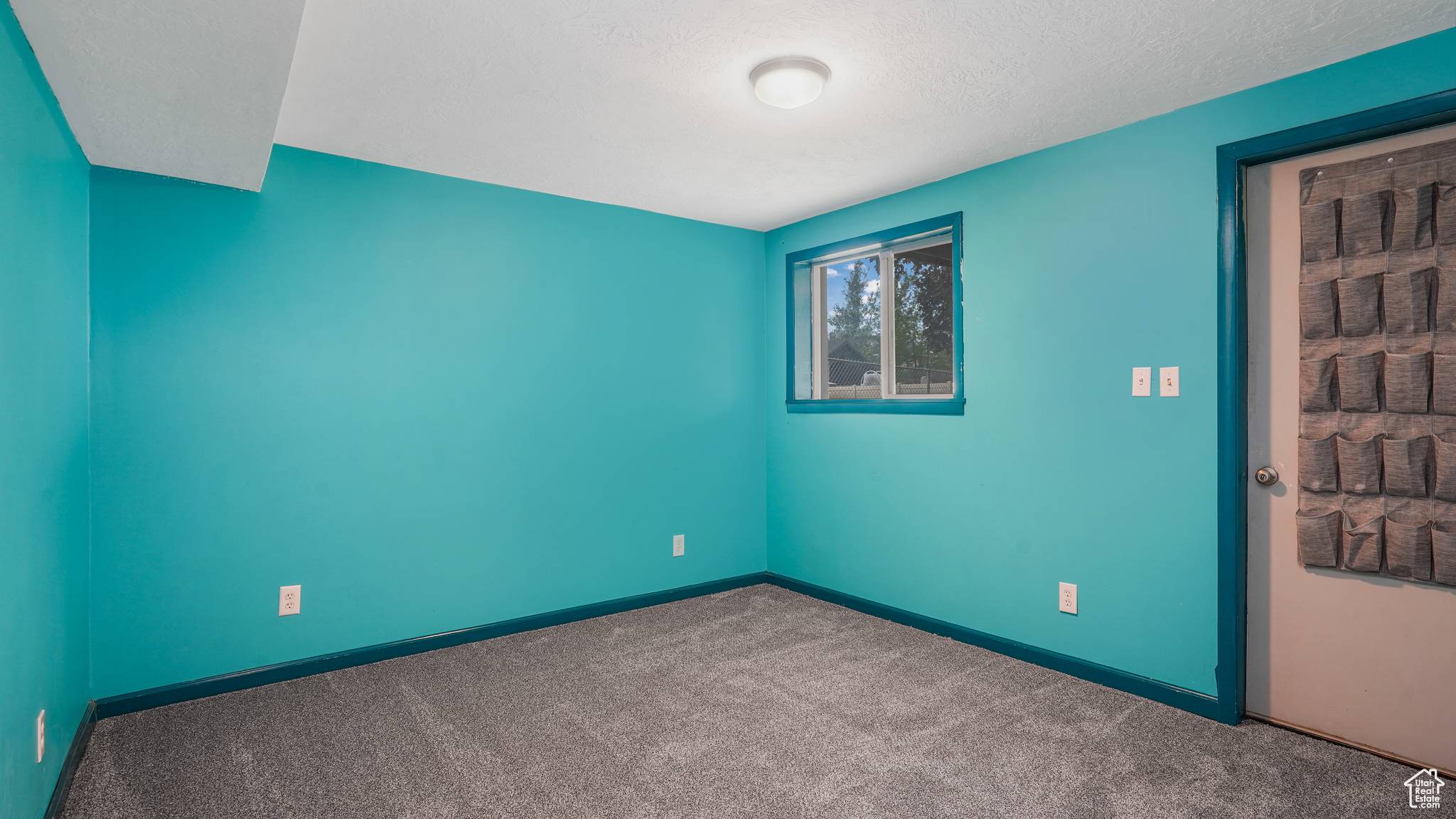 West Point, UT 84015,607 N 2000 W