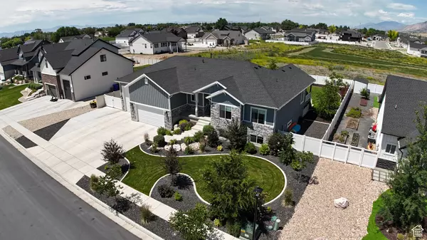 Farr West, UT 84404,2430 W 3125 N