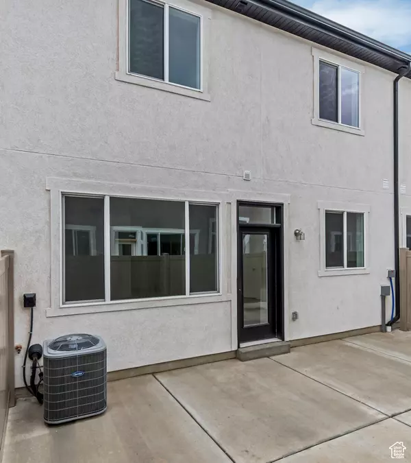 Clinton, UT 84015,2616 N 2125 W #147