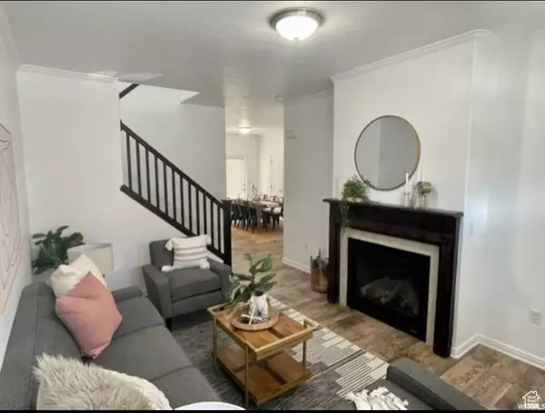 Draper, UT 84020,13579 S CANTANIA WAY E