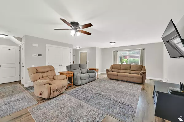 Ogden, UT 84401,2025 S TYLER VIEW WAY ##3