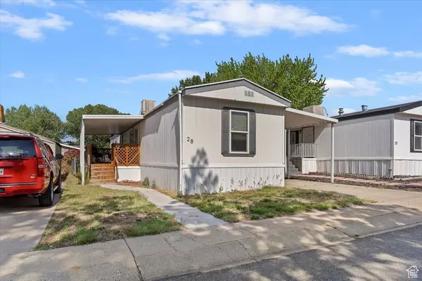 Layton, UT 84040,935 E 3000 N #28