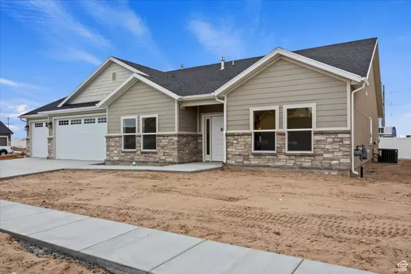 West Point, UT 84015,4469 W 1000 S #120