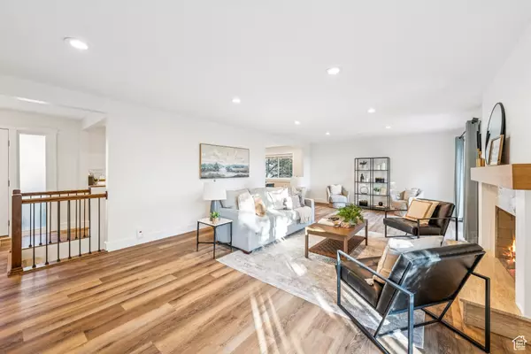 Cottonwood Heights, UT 84121,8816 S ALPEN WAY E
