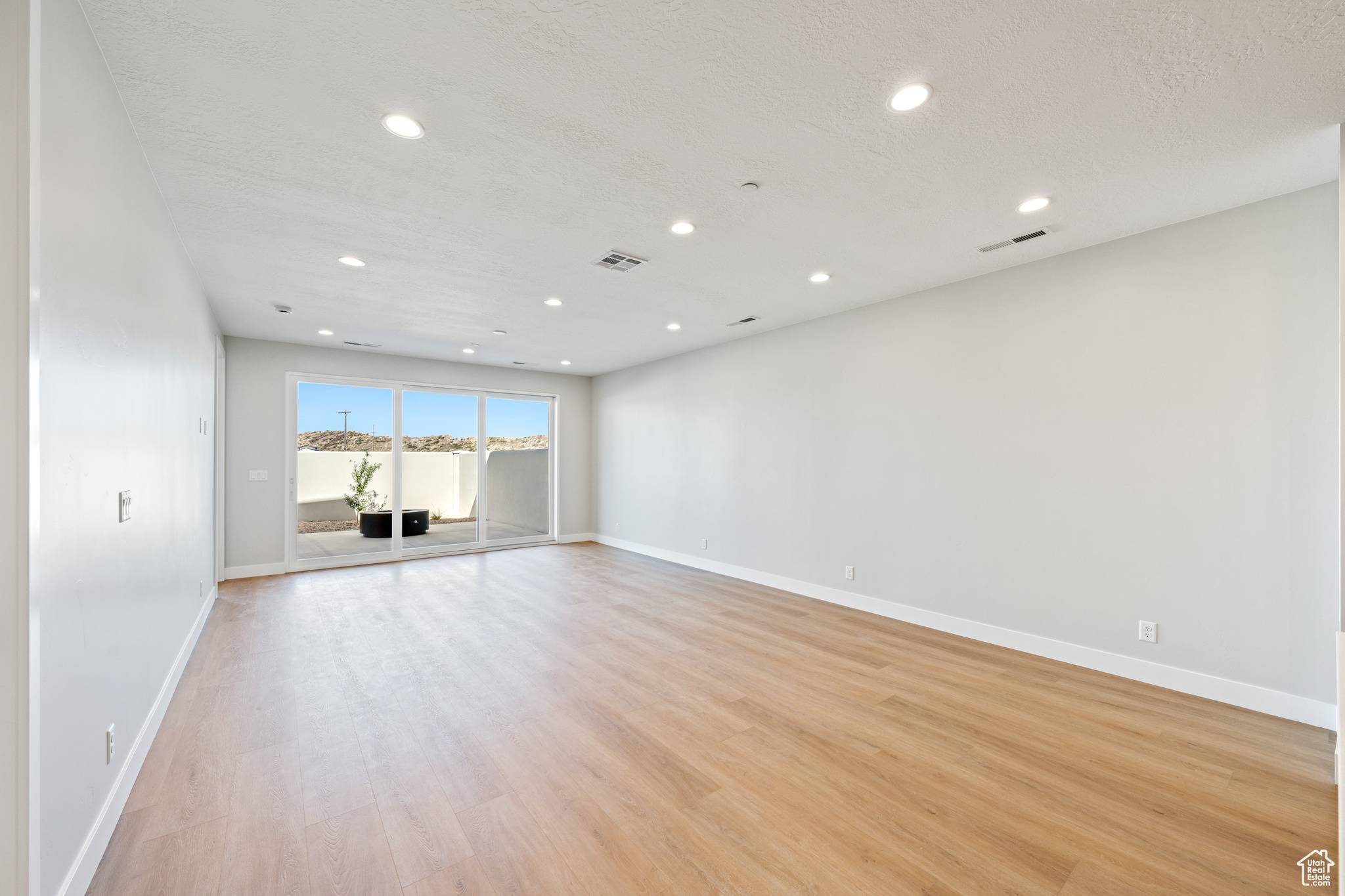 Washington, UT 84780,1362 N SONRISA ST #82