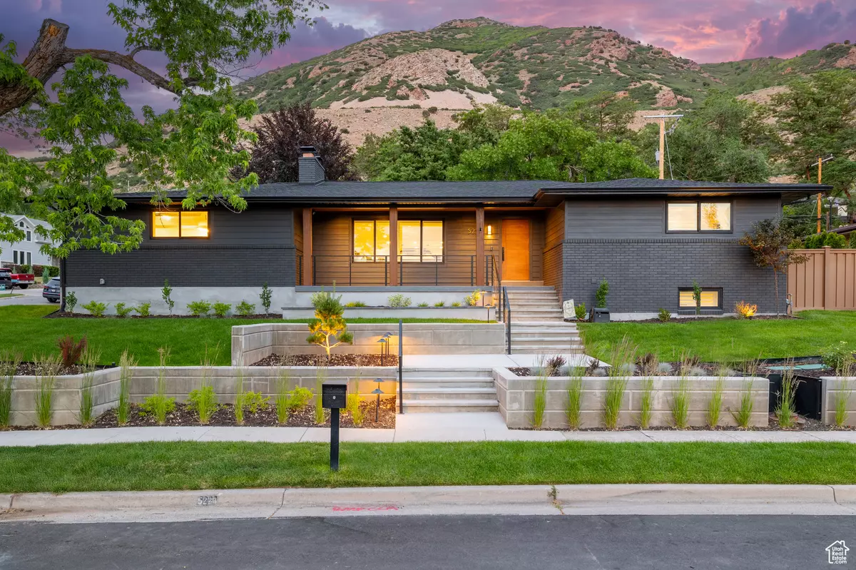 Holladay, UT 84117,5223 S HILLSDEN DR