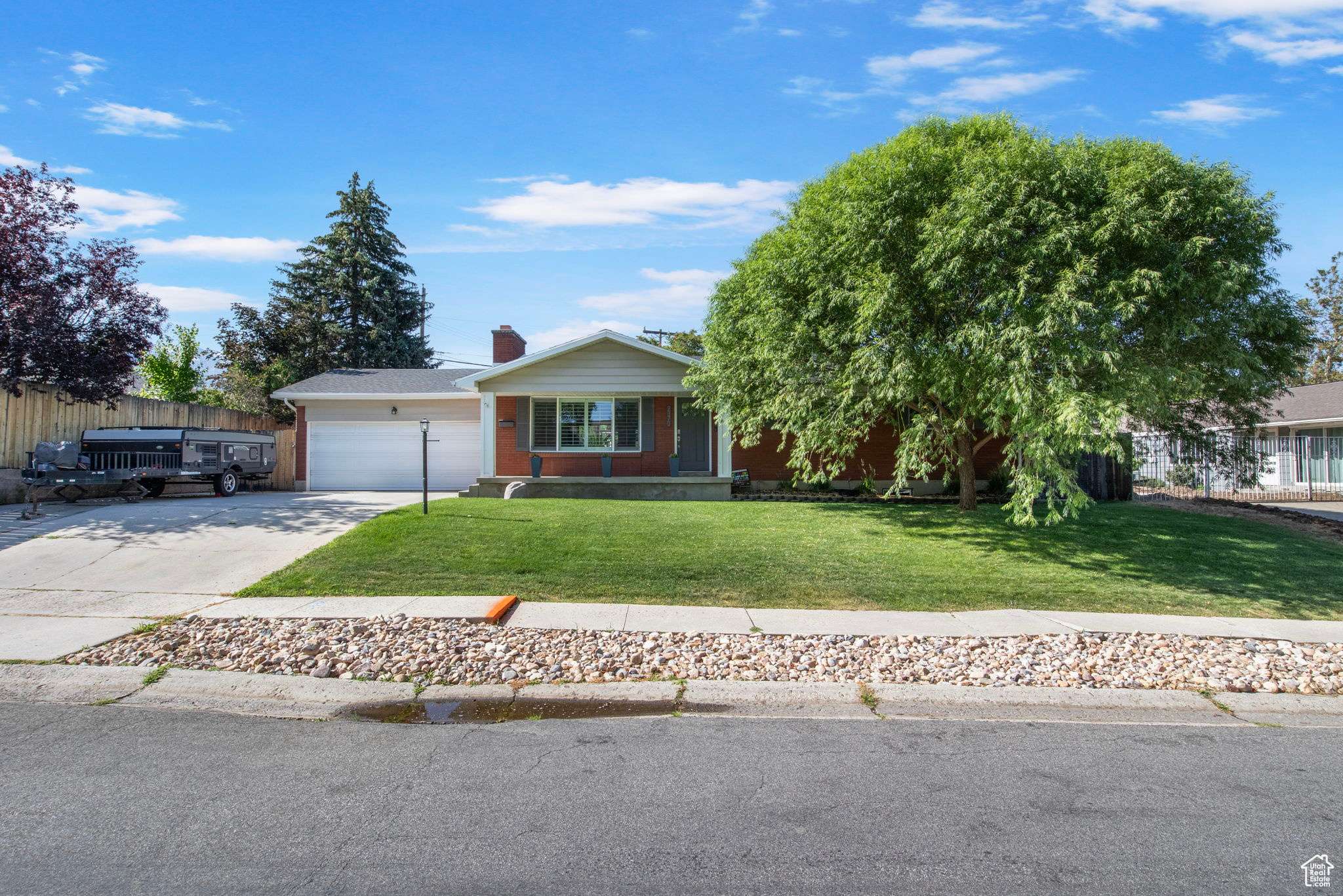 Cottonwood Heights, UT 84121,2370 E 6710 S