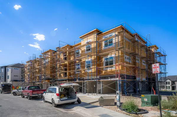 6512 W SKYLINE LOOP LN #B301, Herriman, UT 84096