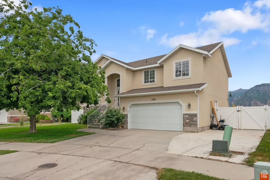 1226 N 3020 W, Provo, UT 84601