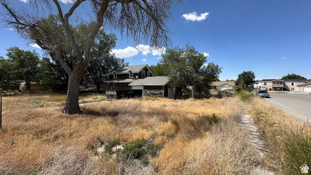 637 E MAIN ST, Grantsville, UT 84029