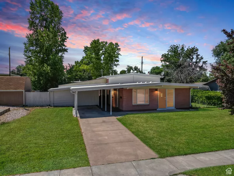 4303 GRAMERCY AVE, South Ogden, UT 84403