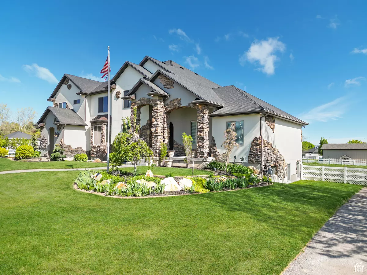Bluffdale, UT 84065,3702 W WASATCH DR