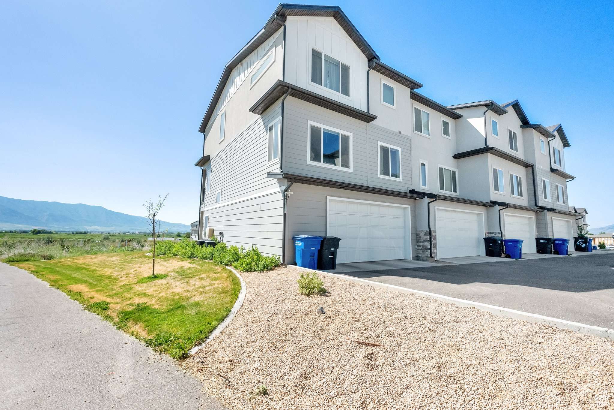 672 E 730 N #25, Hyrum, UT 84319