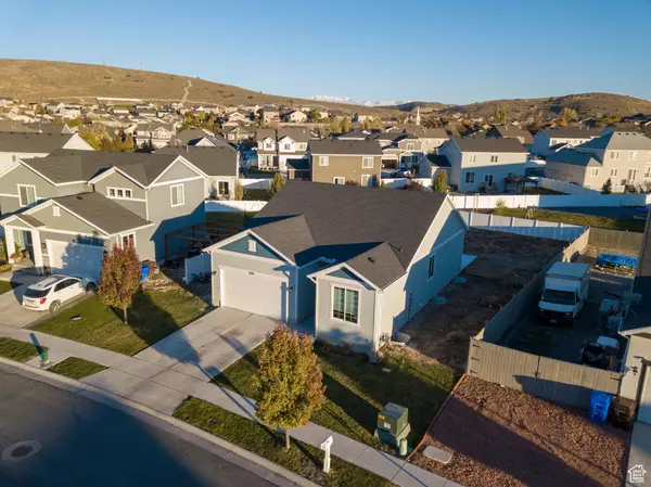 Eagle Mountain, UT 84005,7690 N RED OAK RD
