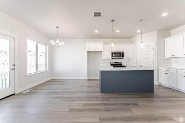 Saratoga Springs, UT 84045,1578 W BANNER DR #745