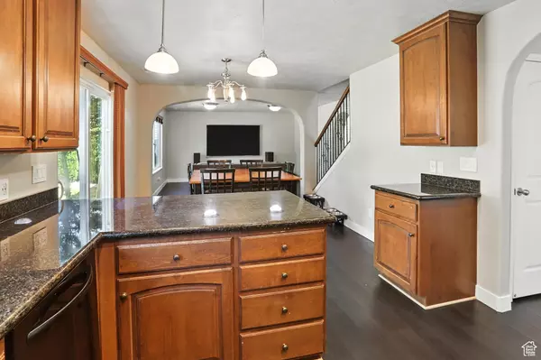 North Salt Lake, UT 84054,1061 N BELLINGHAM CT W