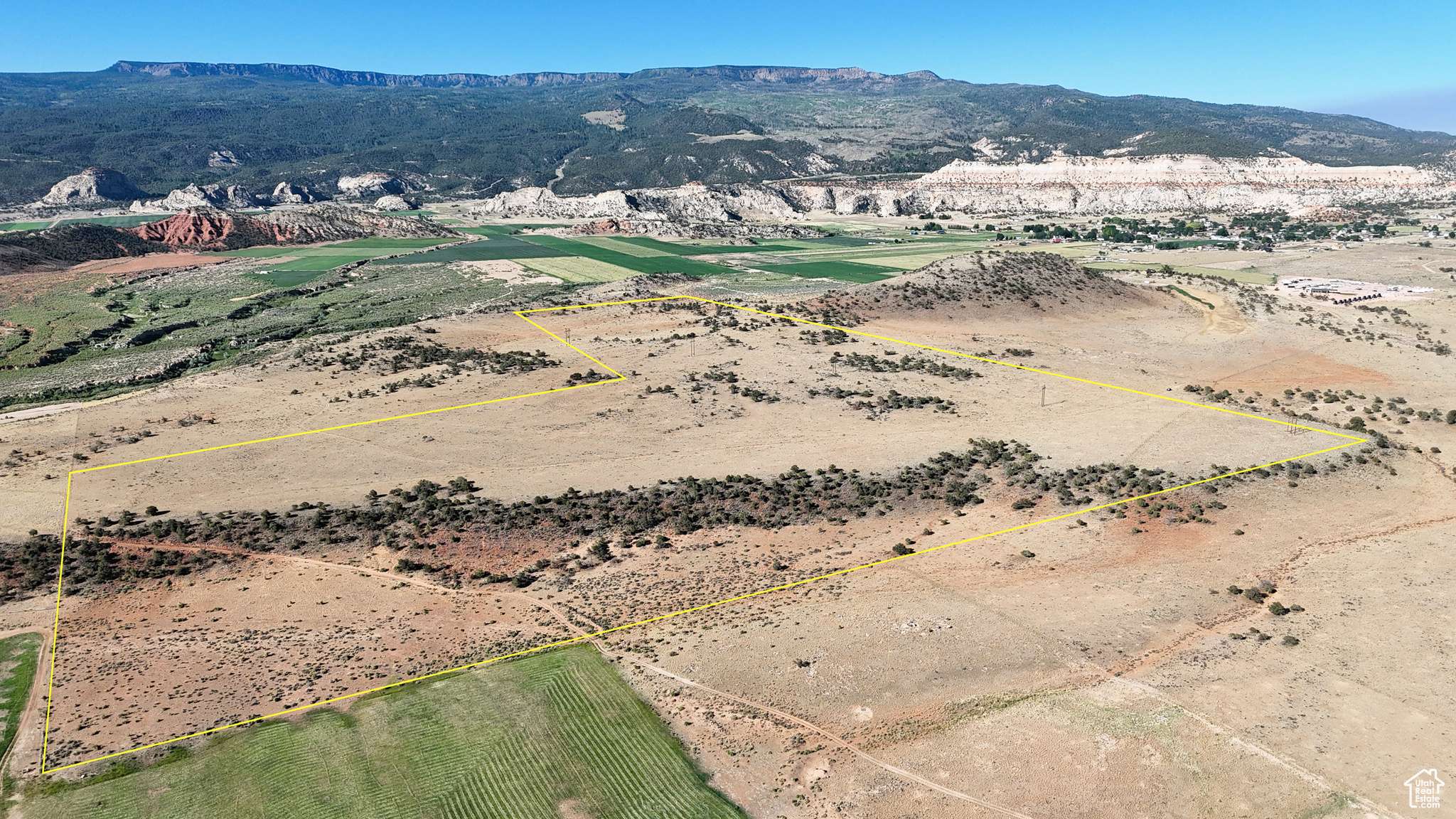 Teasdale, UT 84773,123 TEASDALE POWERLINE RD