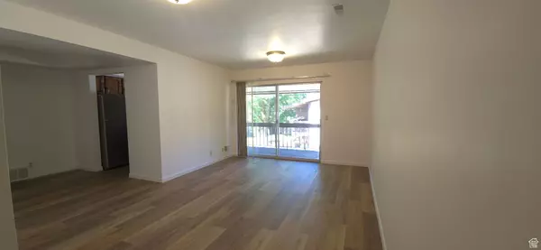 North Ogden, UT 84414,325 E 2550 N #96
