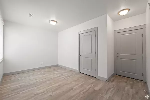 North Salt Lake, UT 84054,79 N ORCHARD DR