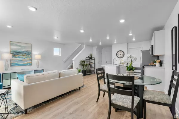 Saratoga Springs, UT 84045,99 N CARPENTER LN #1809