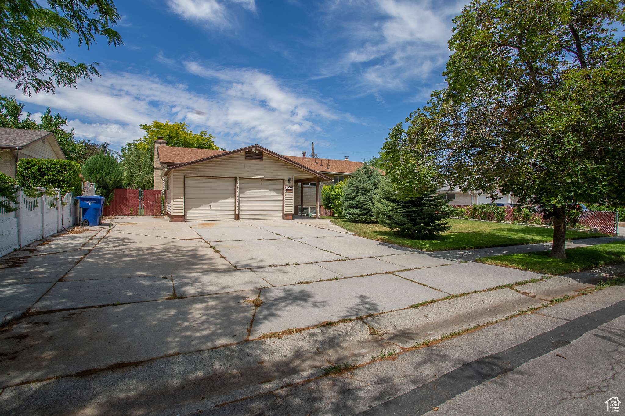 Salt Lake City, UT 84123,1562 W GUMWOOD AVE