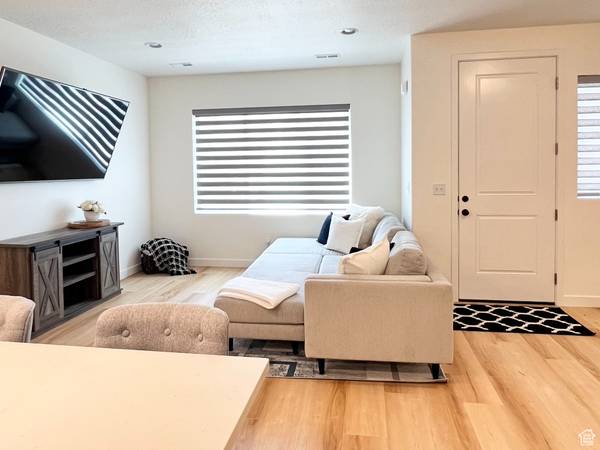 West Haven, UT 84401,3367 W 3785 S