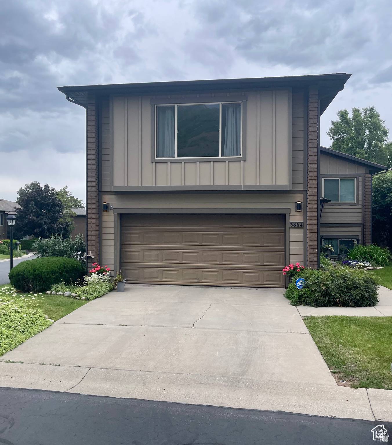 3864 S CLIFF DR, Salt Lake City, UT 84109