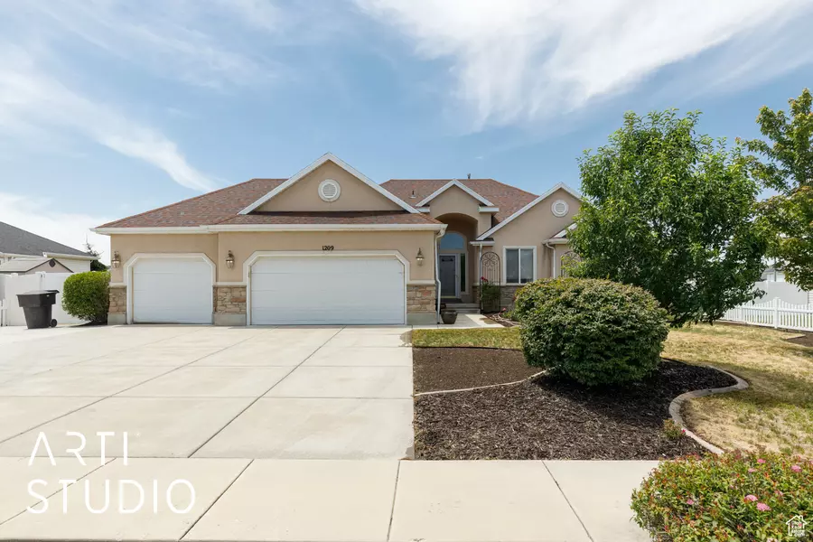 1209 N 1120 W, Clinton, UT 84015