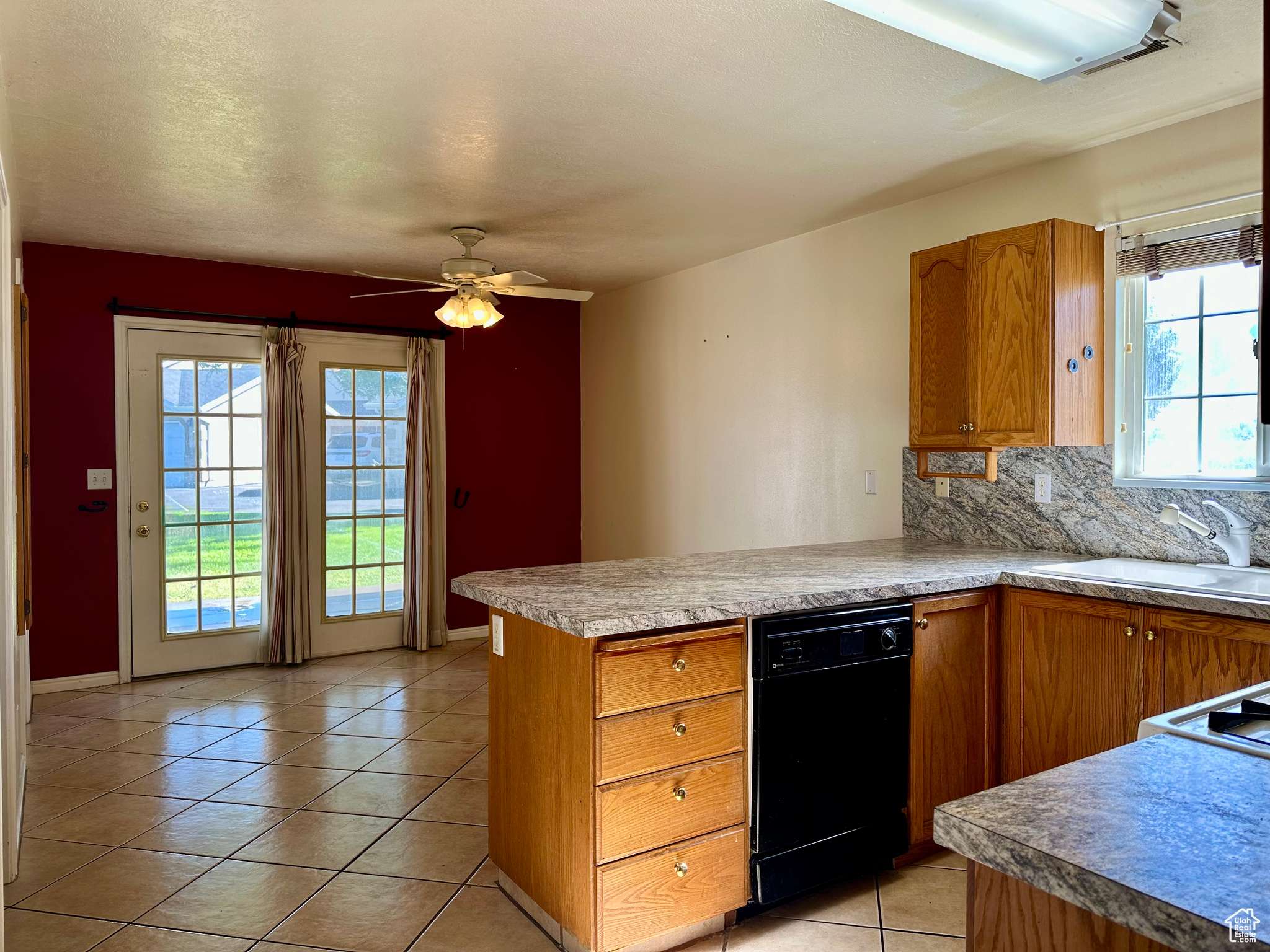 Logan, UT 84321,53 W 1315 S