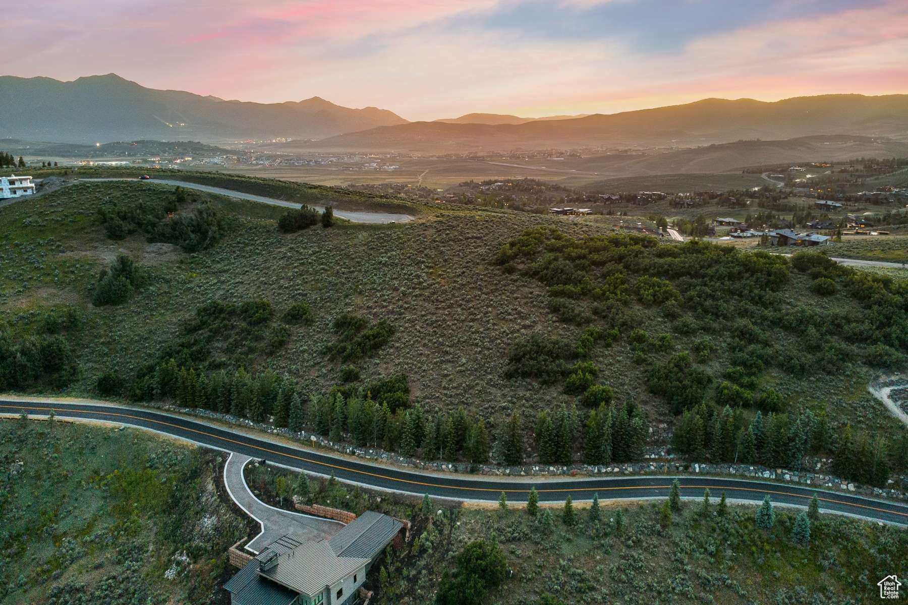 Park City, UT 84098,7004 W BEACH TRL