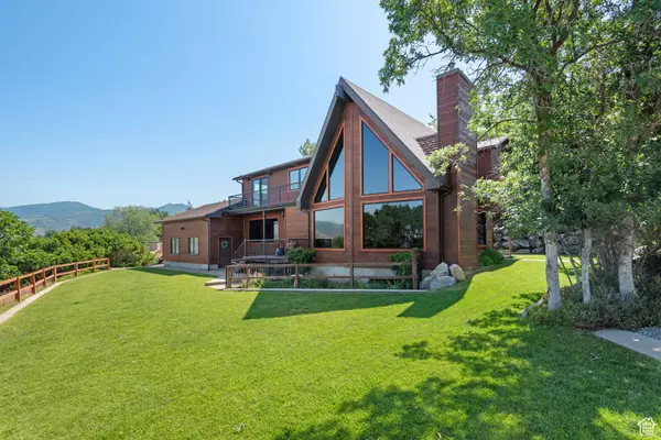3726 S OAKRIDGE CT E, Bountiful, UT 84010