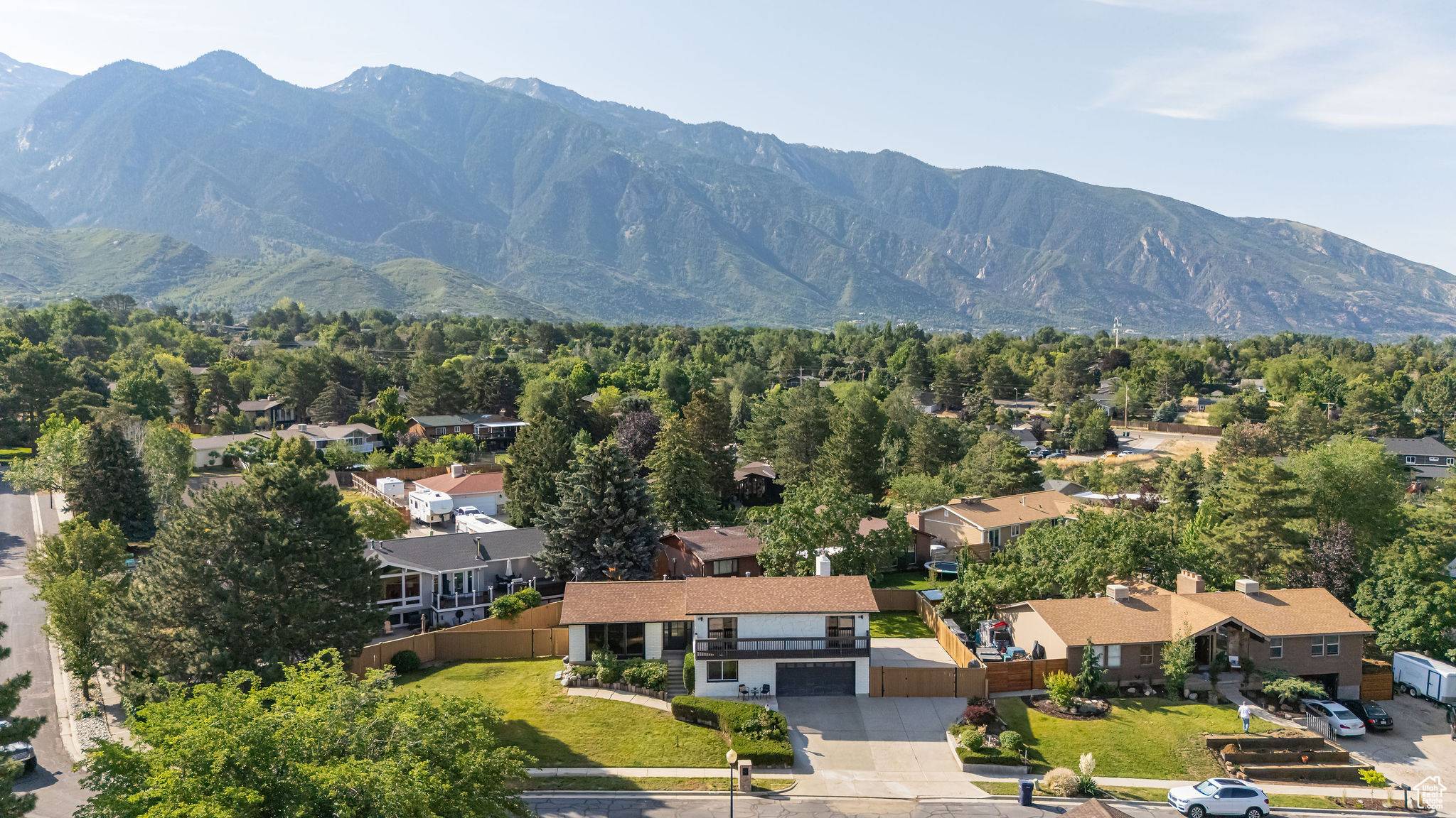 Sandy, UT 84092,2616 E GRANDVIEW DR