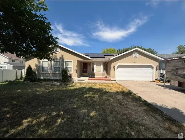 1048 S 925 W, Woods Cross, UT 84087