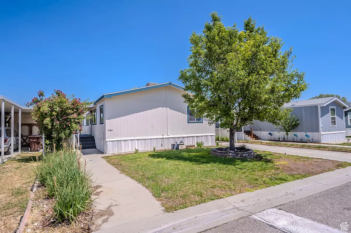 West Valley City, UT 84128,7084 W BENDIXON DR #15