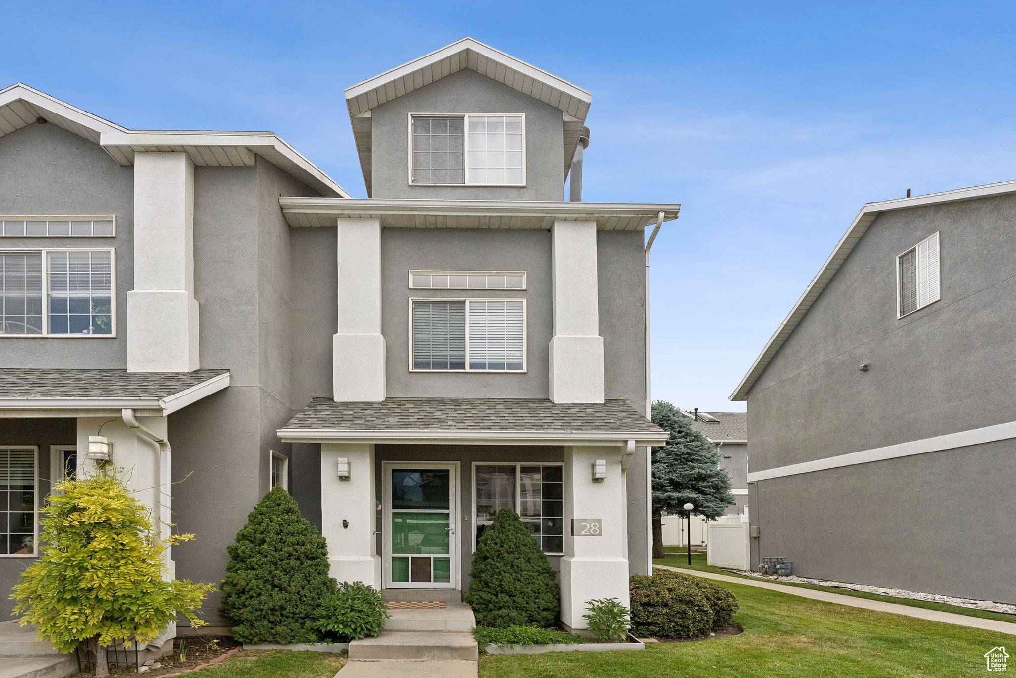 Salt Lake City, UT 84116,475 N REDWOOD RD #28