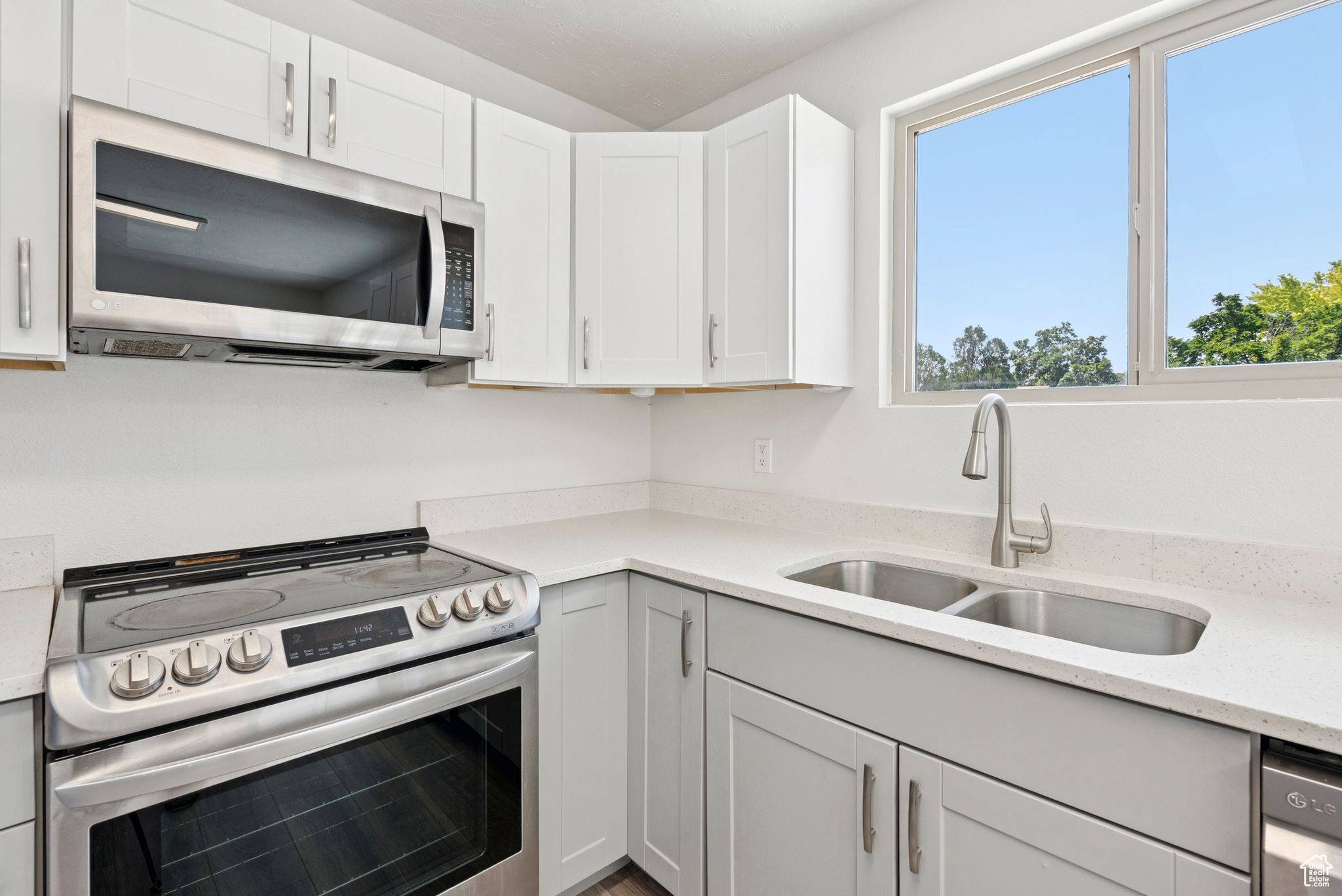 Salt Lake City, UT 84118,5013 W SUNDROP CIR
