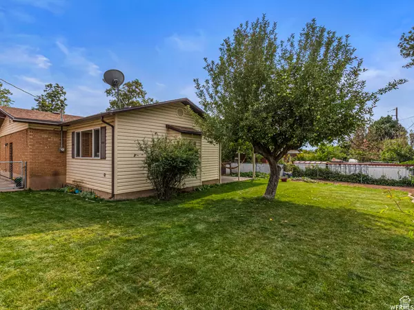 Ogden, UT 84404,1034 E 1ST ST S