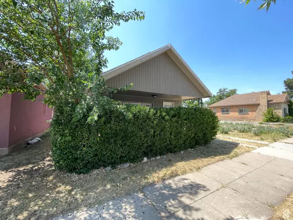 Ogden, UT 84401,2163 ADAMS AVE
