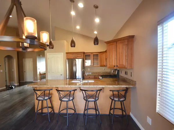 Stansbury Park, UT 84074,6628 N MALACHITE WAY