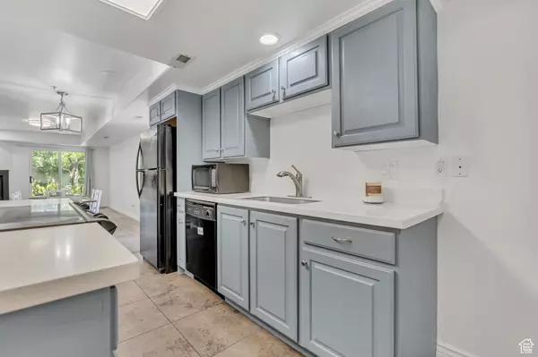 Salt Lake City, UT 84106,2725 S 700 E #O