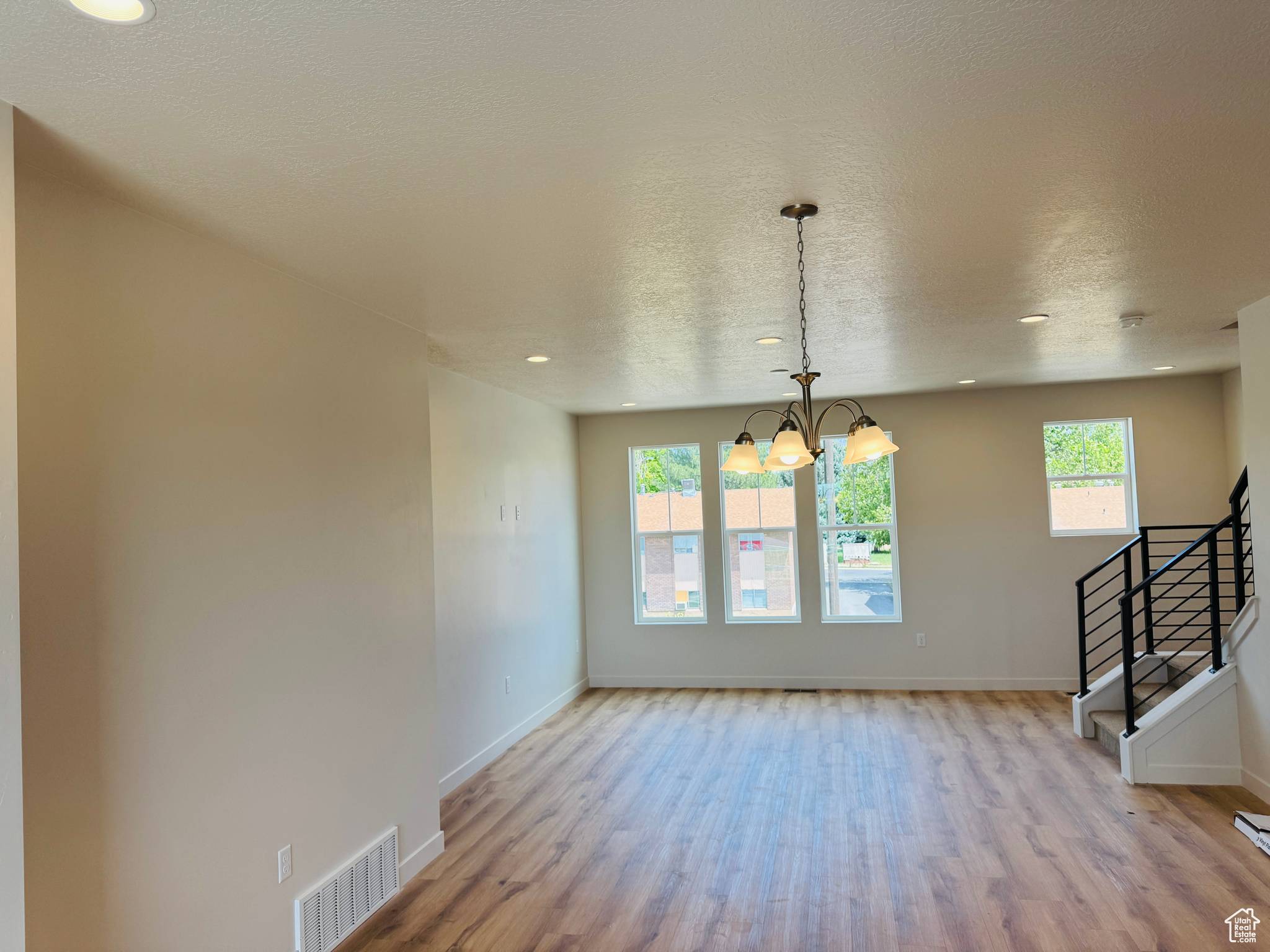 Layton, UT 84041,1682 N 1600 W #124
