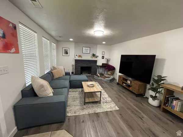 Orem, UT 84058,1194 W 400 S