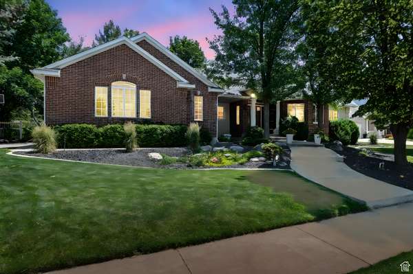 1680 N CAMELOT DR E, North Logan, UT 84341