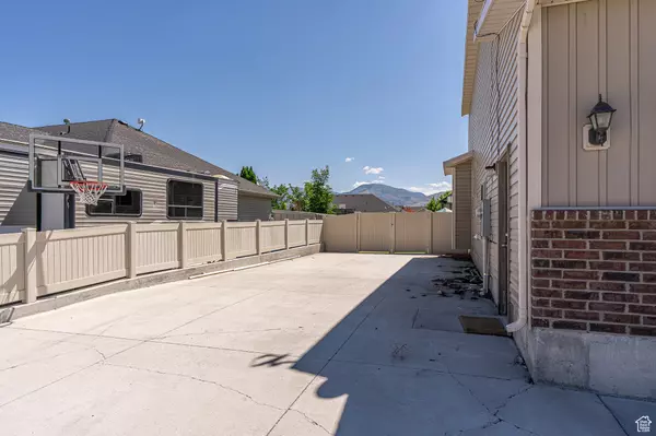 Wellsville, UT 84339,564 N 800 E