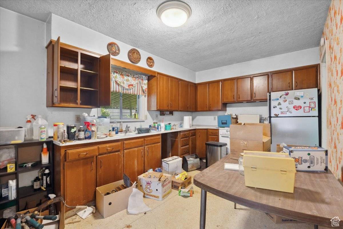 Pleasant Grove, UT 84062,38 S 100 W