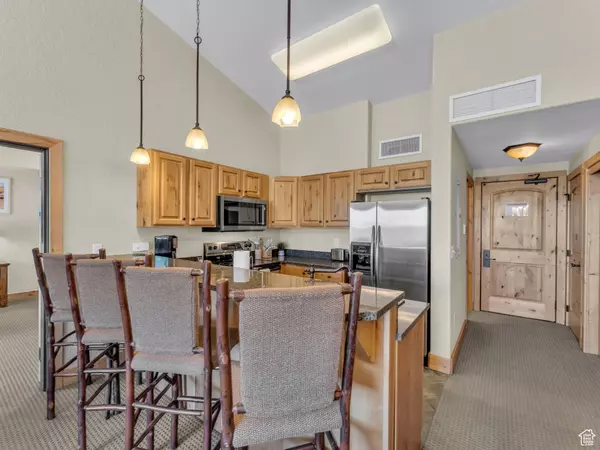 Park City, UT 84098,2653 CANYONS RESORT DR #420