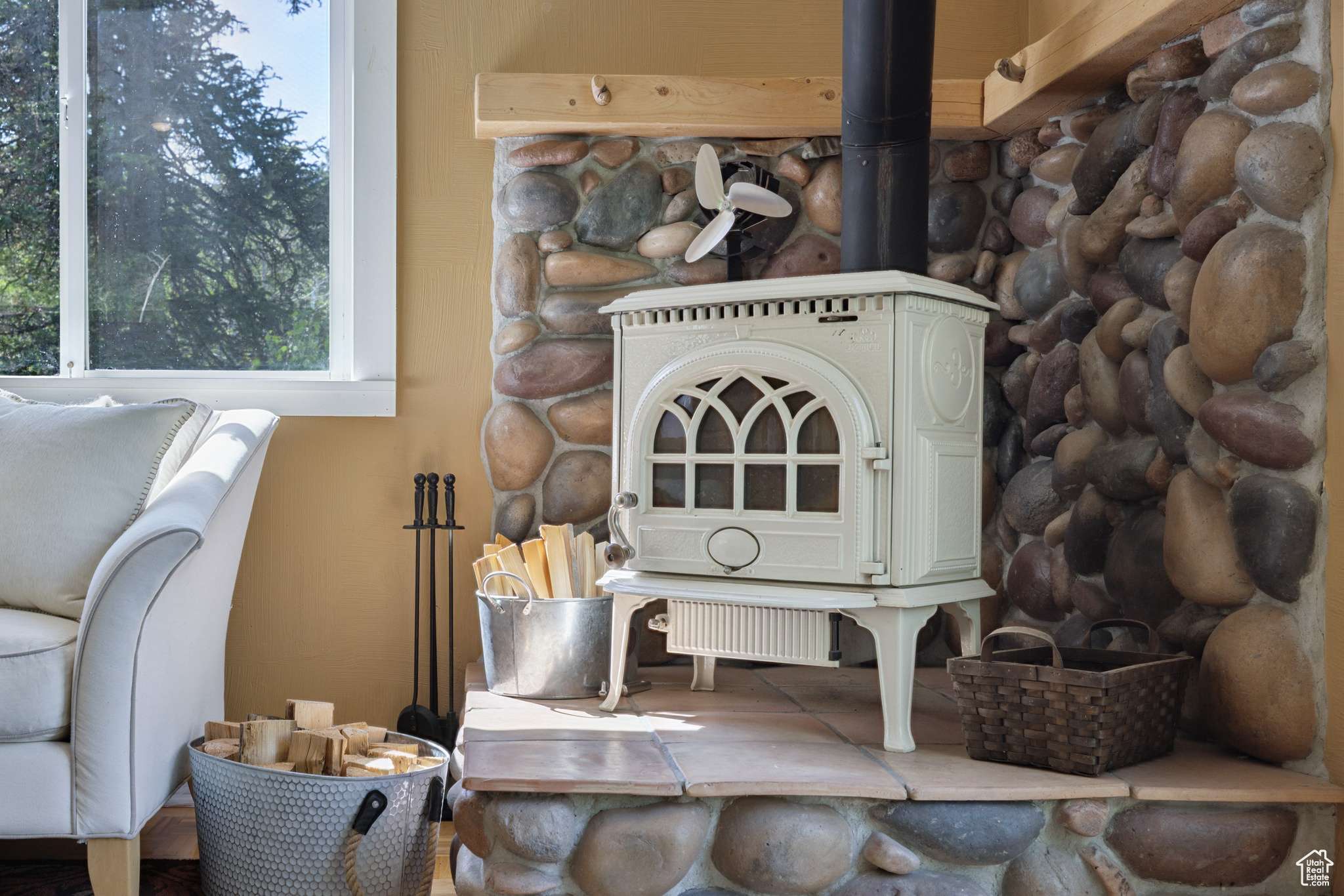 Coalville, UT 84017,1519 PINE NEEDLE CIR